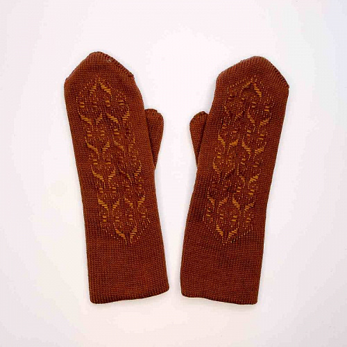 Женские двойные варежки с ручной вышивкой (орнамент №12)