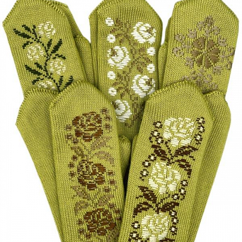 Женские двойные варежки с ручной вышивкой (цветочный орнамент №1) 